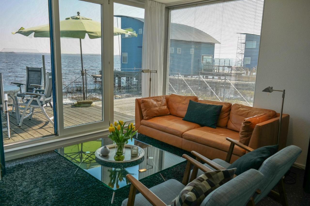 6 Pers. Waterfront Home Seeblick, Equipped Stilt House On The Water Anjum Kültér fotó